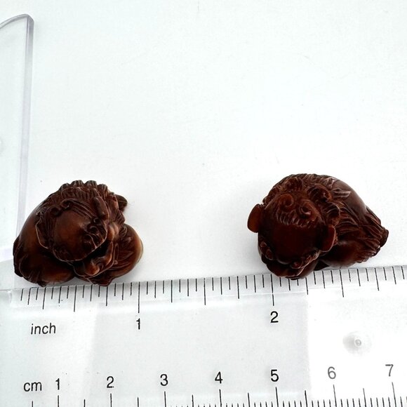 Ojime Netsuke 2 Foo Dog Lion Figurines Hand-Carved Boxwood Signed No Hole #3 - Picture 2 of 10